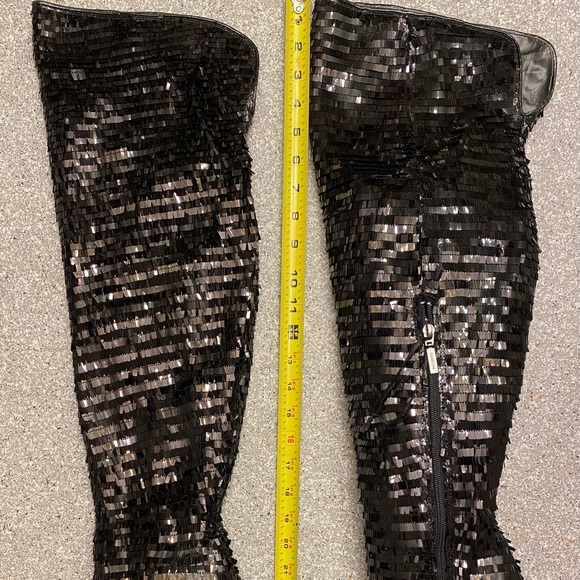 Dereon Wild Beyoncé Black Sequins Thigh High Platform Boots - Picture 7 of 13